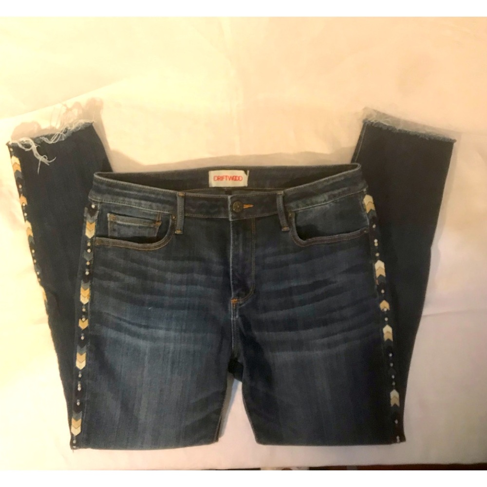 Women's Driftwood Jackie Blue Jeans with Embroidery Side Detail